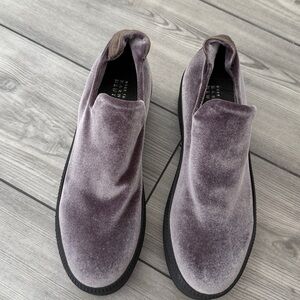 Barneys New York Wedges size 39/8,8.5